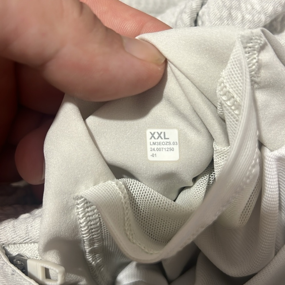 Lululemon At Ease Hoodie in Heathered Opal White, size XXL / 2XL - Picture 7 of 14